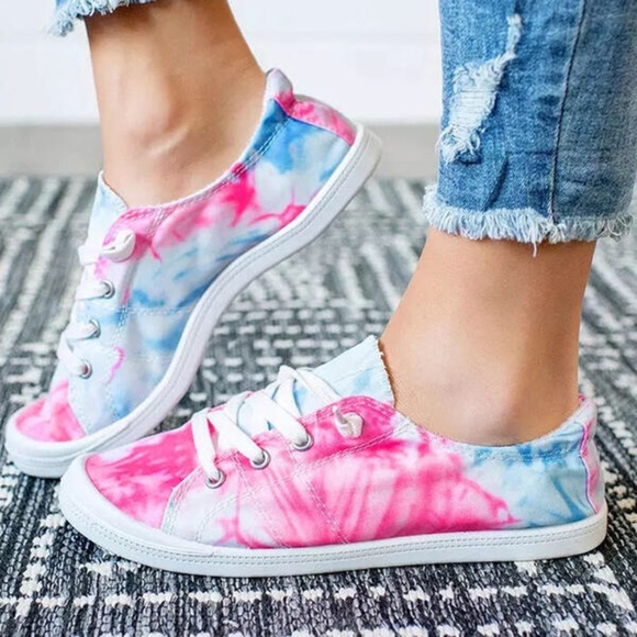 TieDye lace up sneakers in pink and blue NWT - Picture 2 of 5